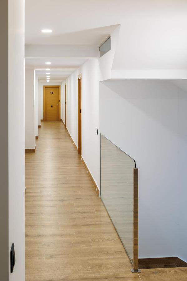 Apartamentos Congreso, Parking Gratuito โลโกรโญ ภายนอก รูปภาพ